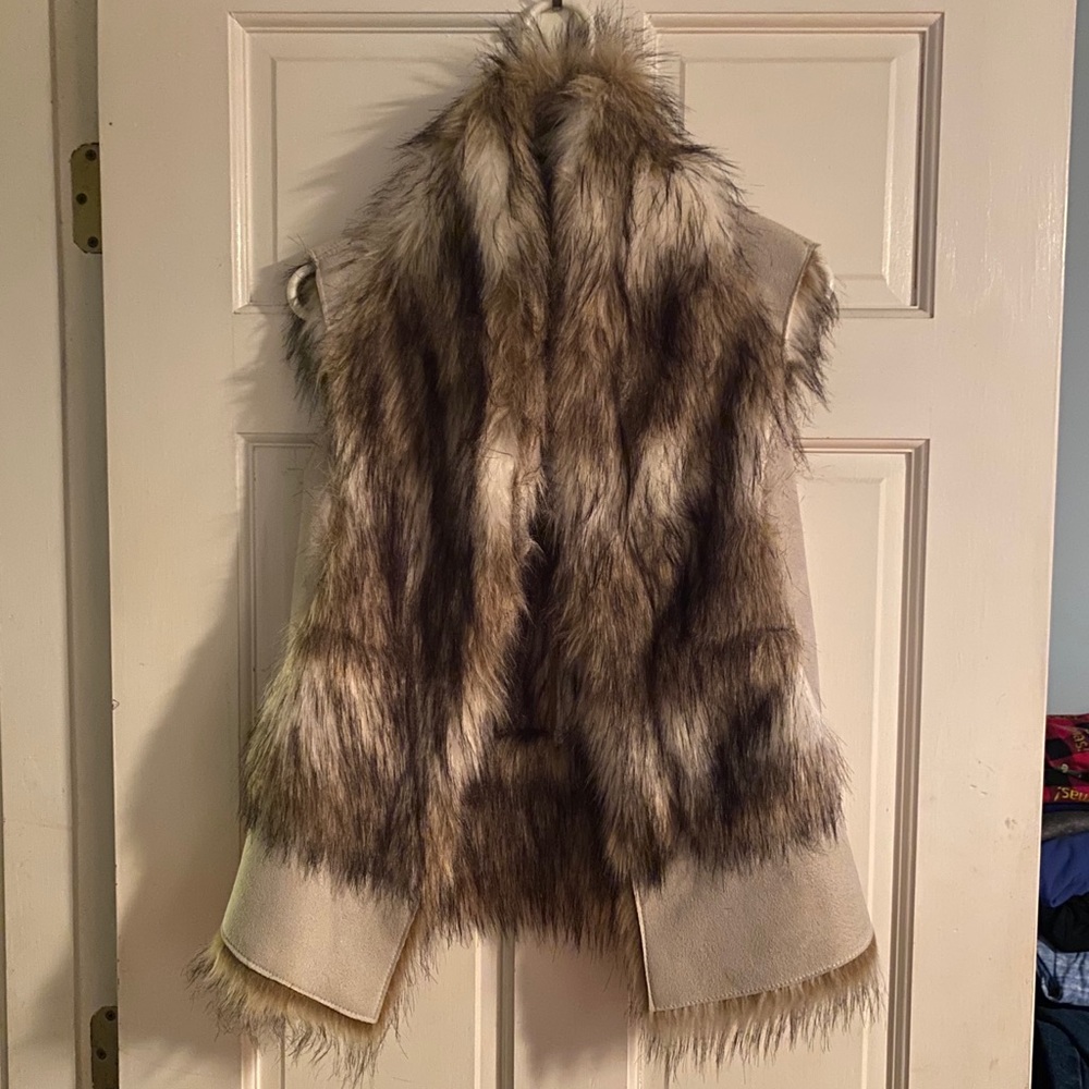 Zara faux fur and faux suede vest size S